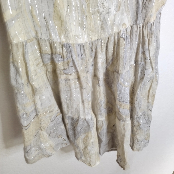 Nicholas k asymmetrical Metallic Gold Sleeveless Blouse Sz M - Picture 3 of 9